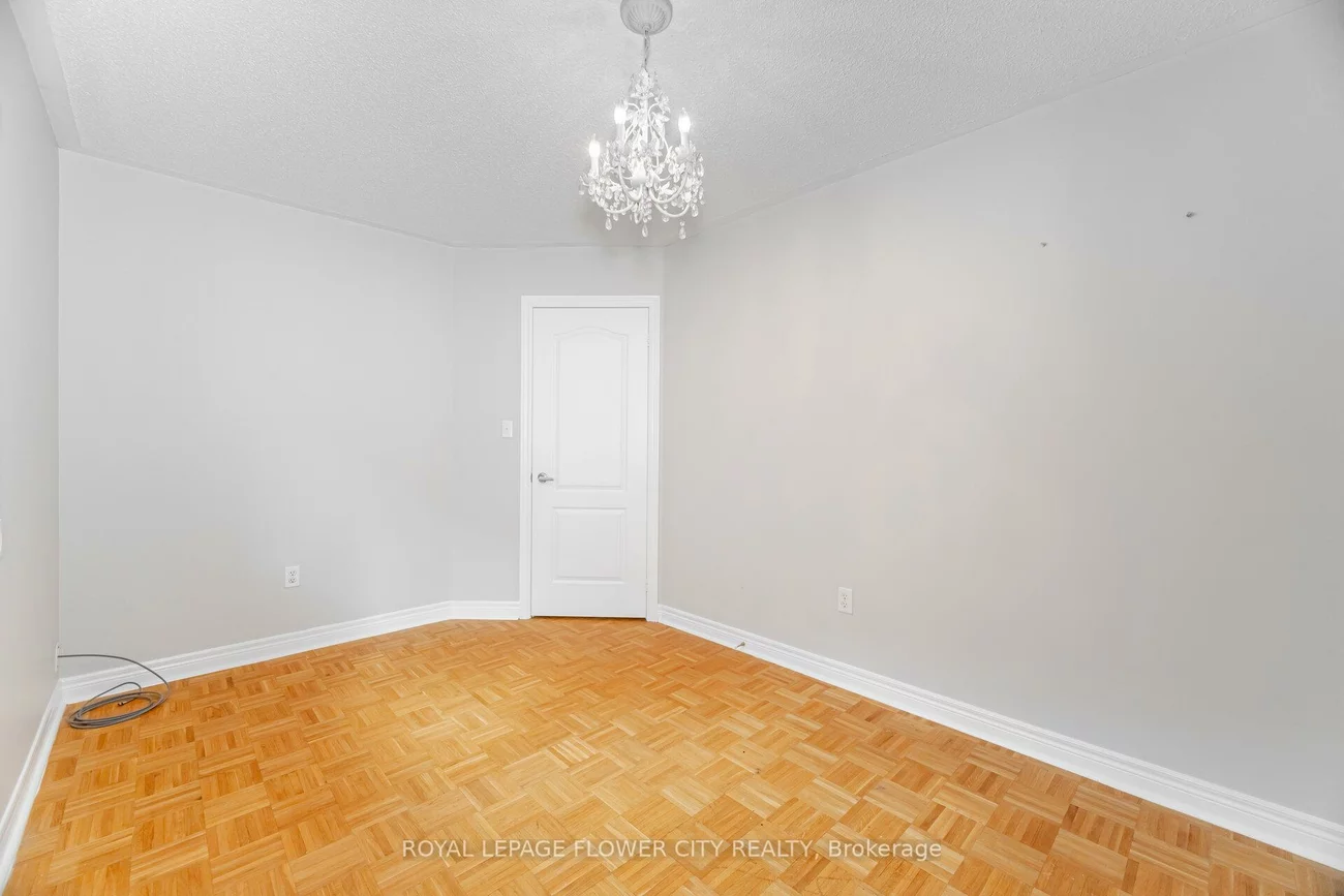 61, Headwater, Bolton West, Caledon