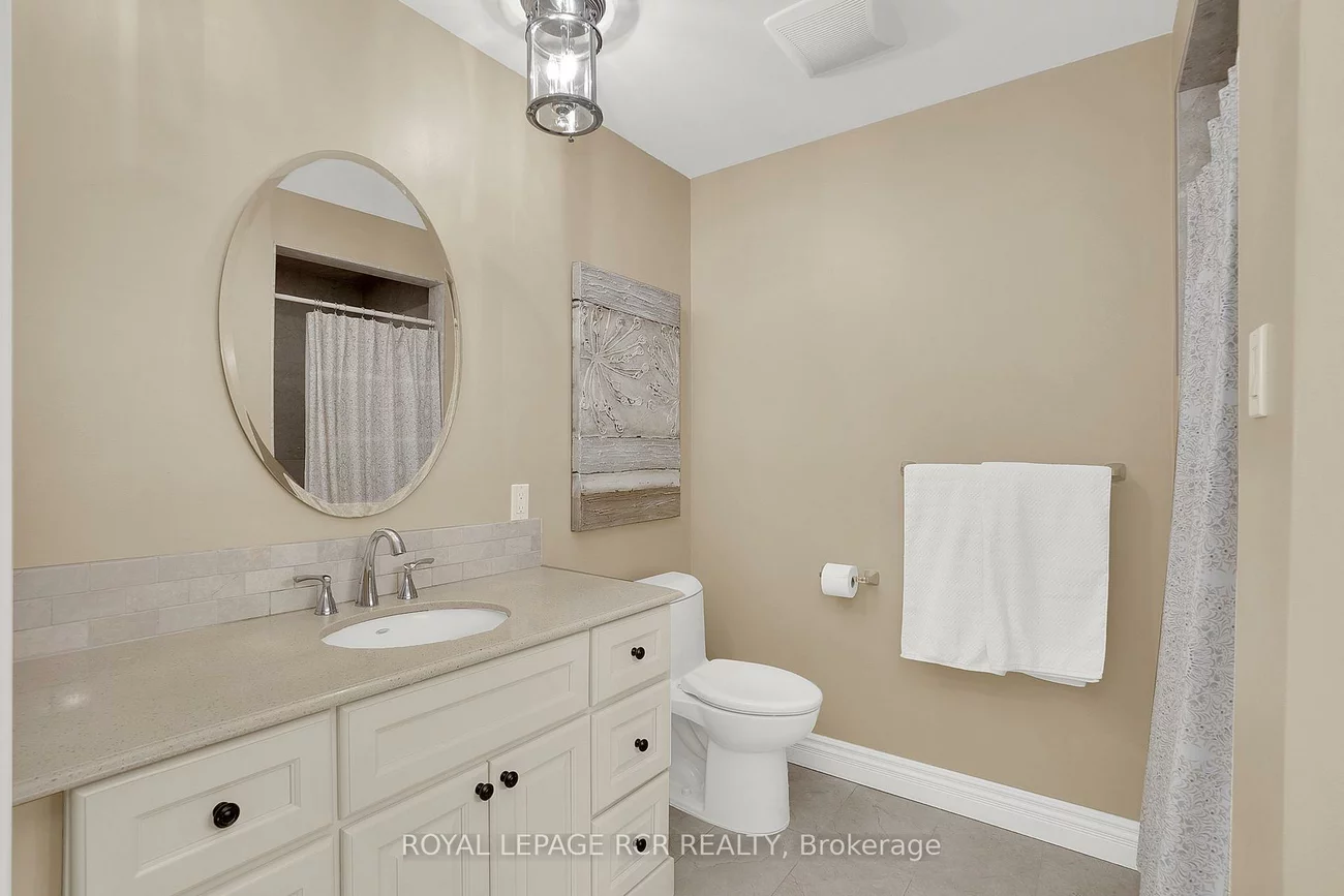 10989, Halls Lake, Palgrave, Caledon