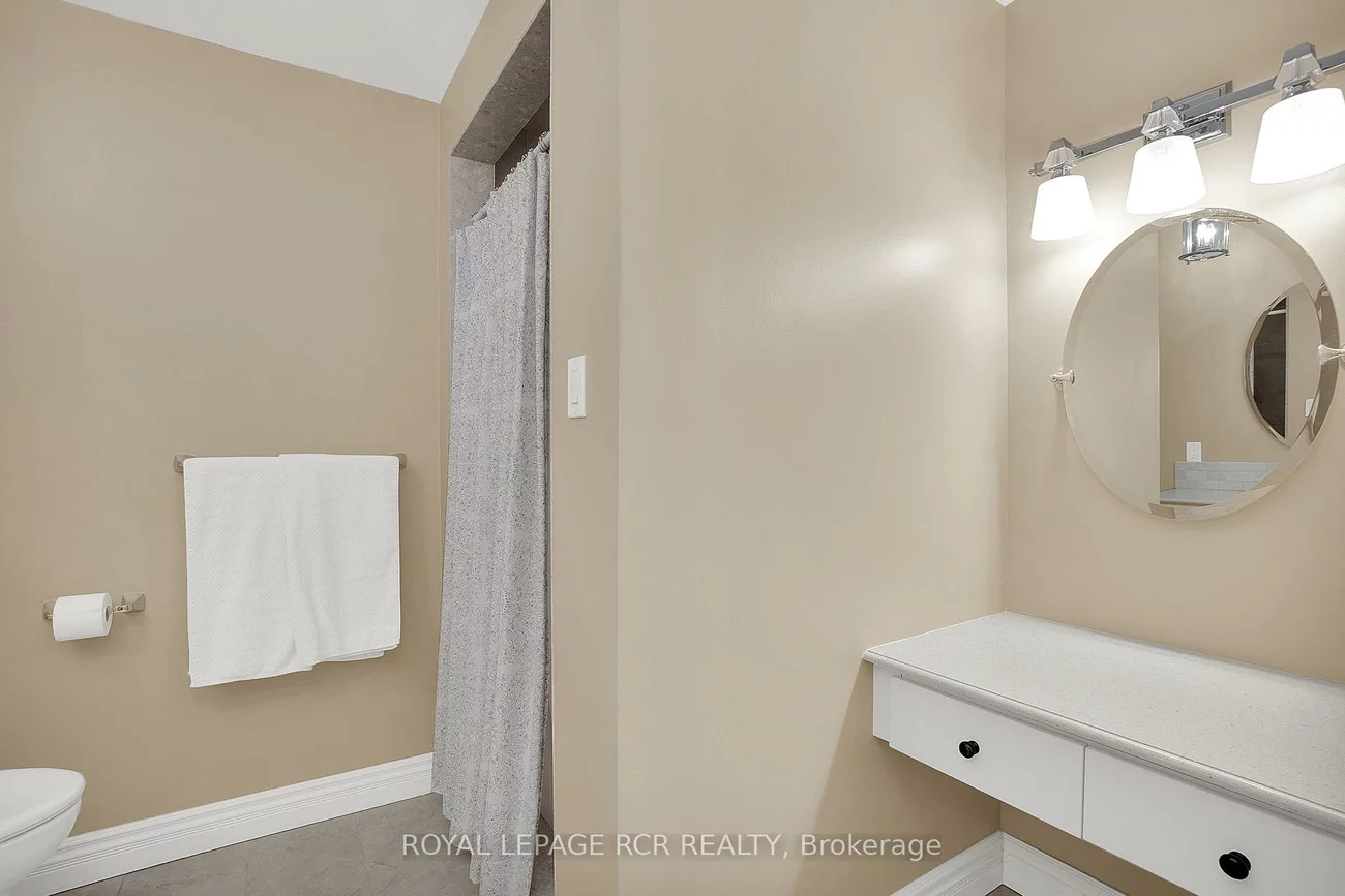 10989, Halls Lake, Palgrave, Caledon
