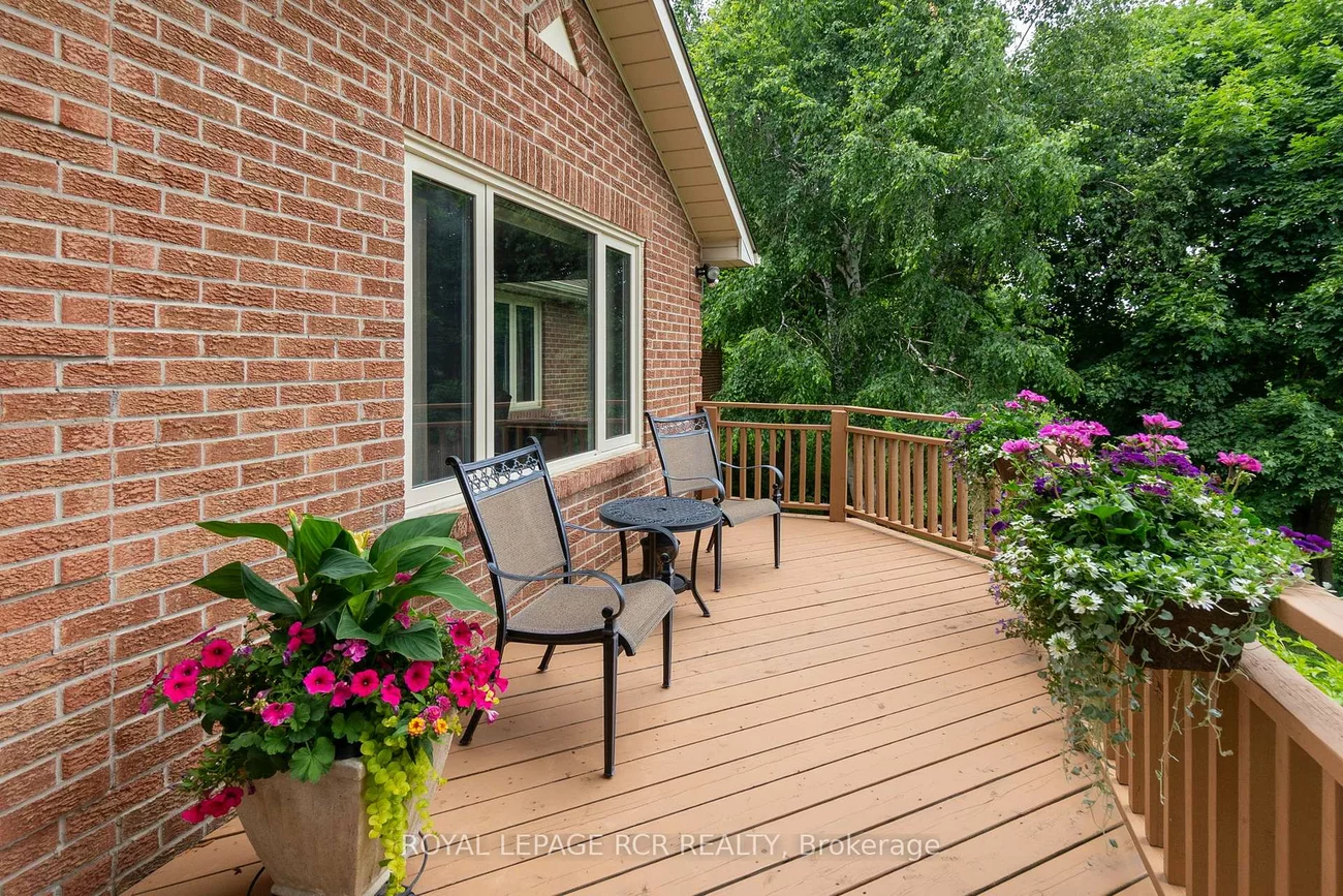 10989, Halls Lake, Palgrave, Caledon