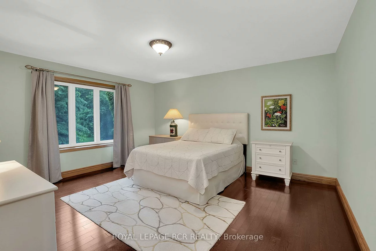 10989, Halls Lake, Palgrave, Caledon