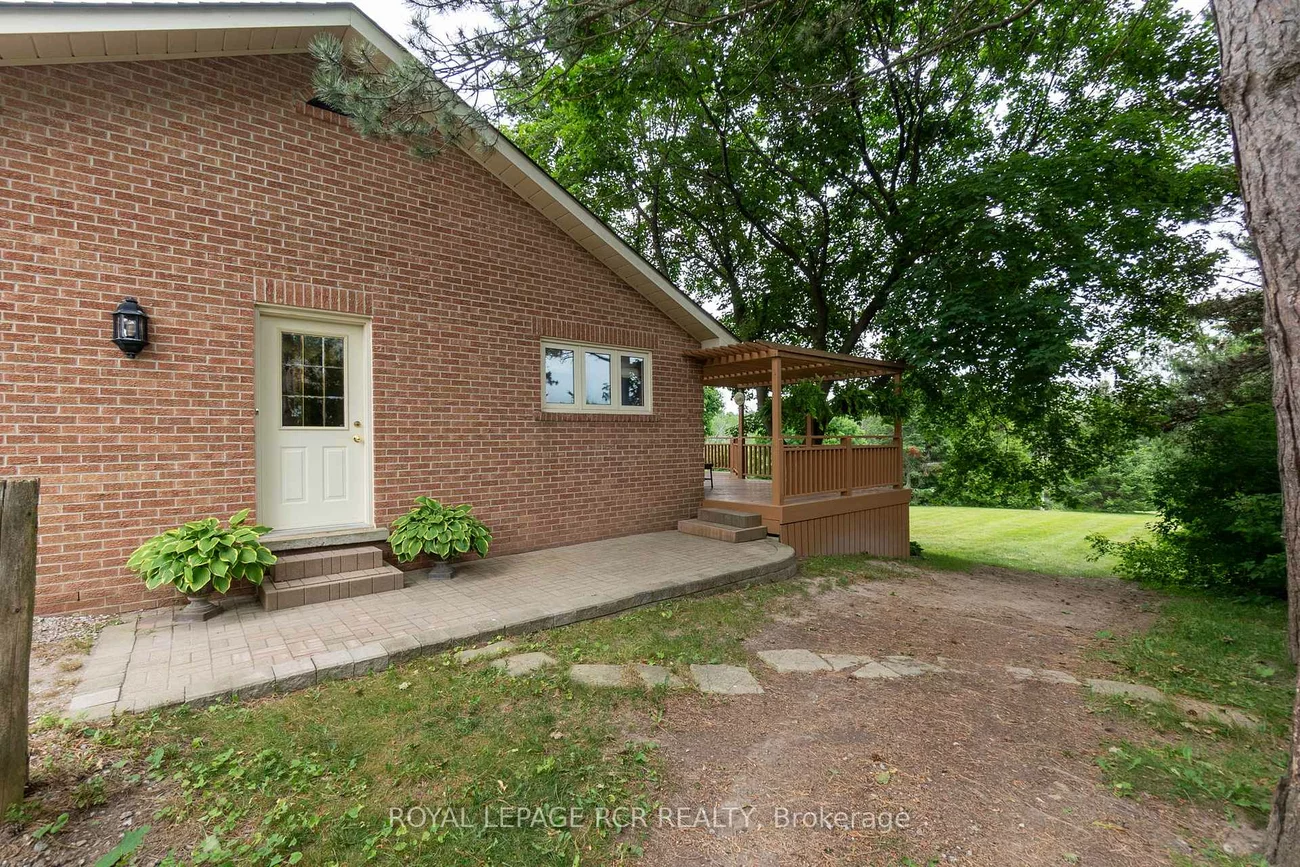 10989, Halls Lake, Palgrave, Caledon