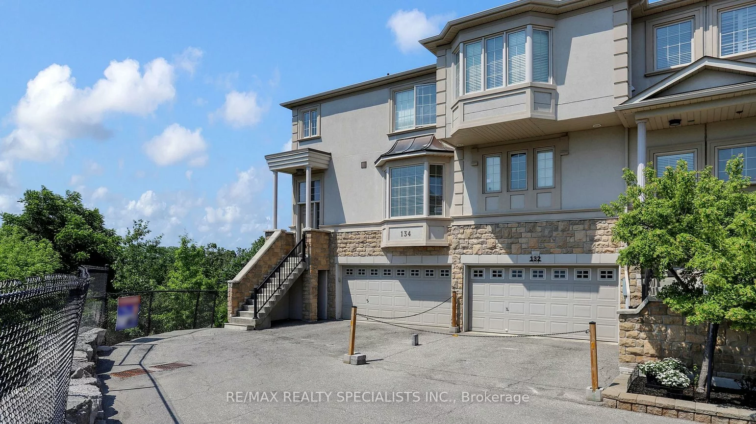 134, Rolling Hills, Bolton West, Caledon