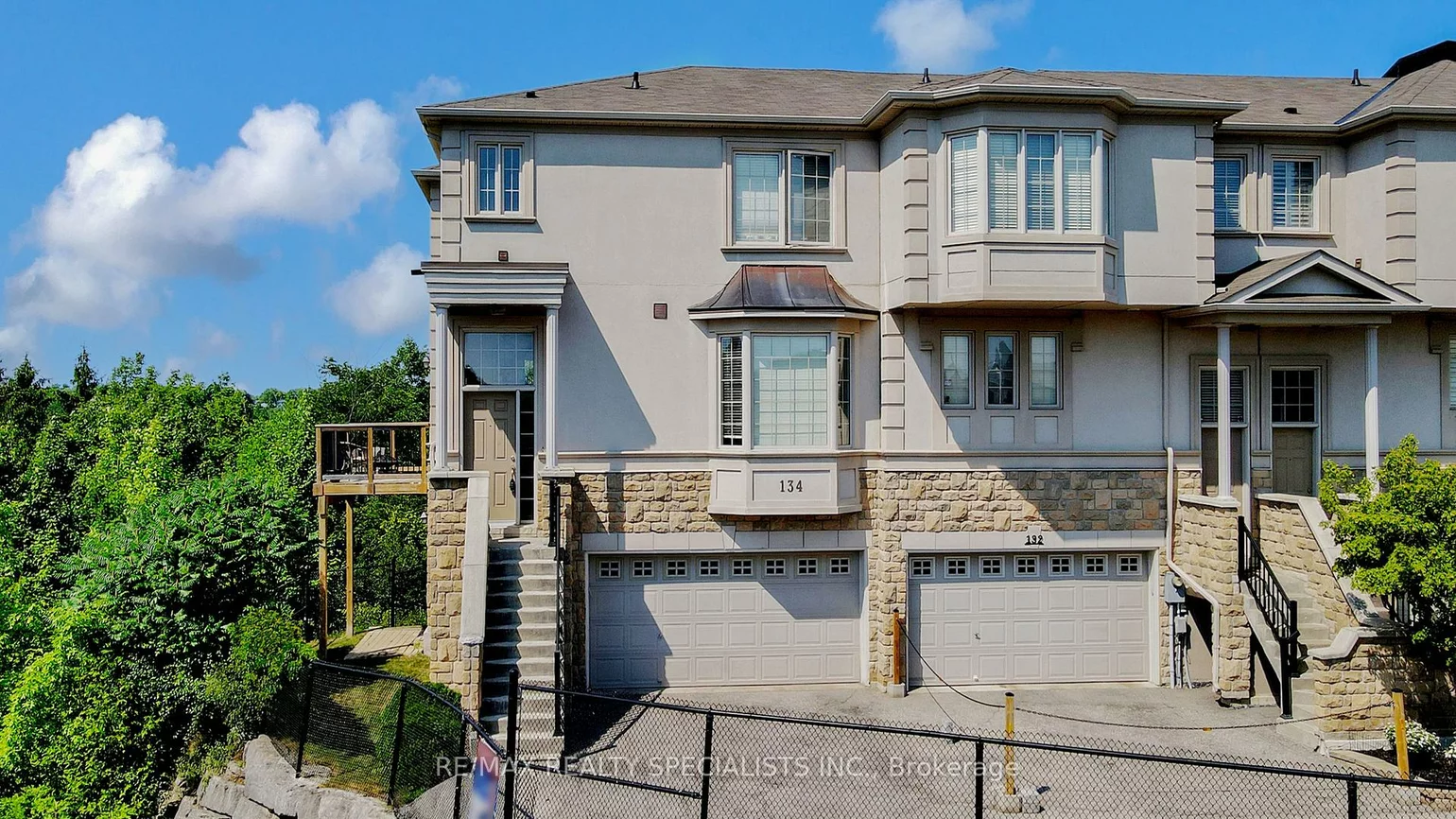 134, Rolling Hills, Bolton West, Caledon