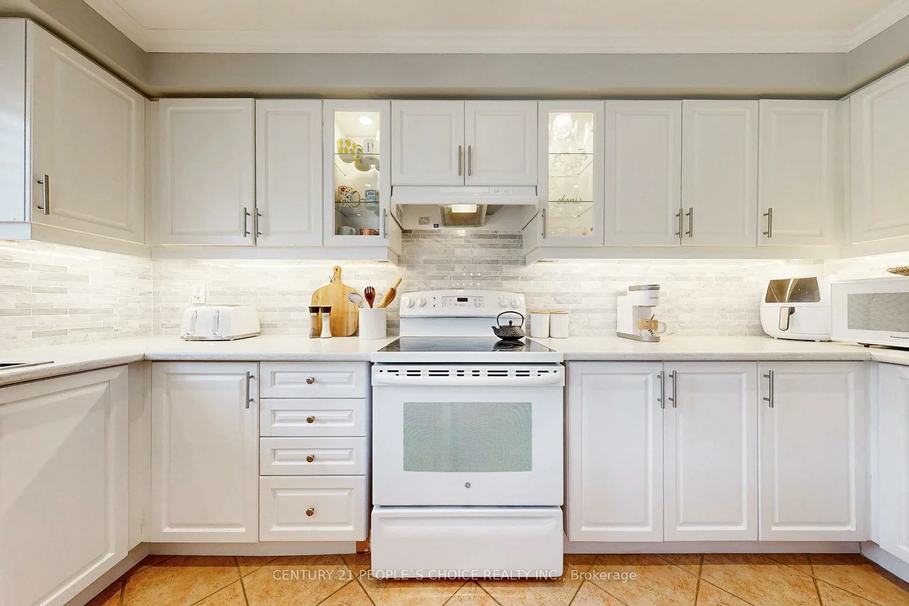 139, Hanton, Bolton East, Caledon