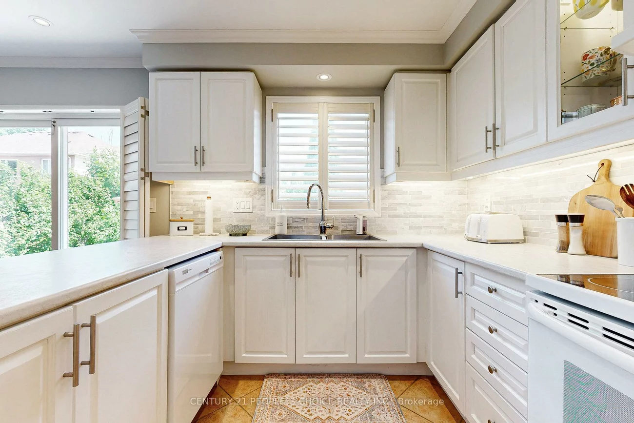 139, Hanton, Bolton East, Caledon
