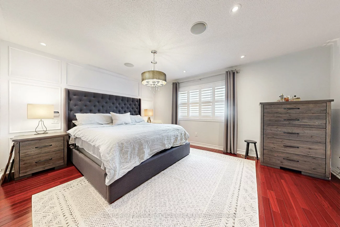 139, Hanton, Bolton East, Caledon