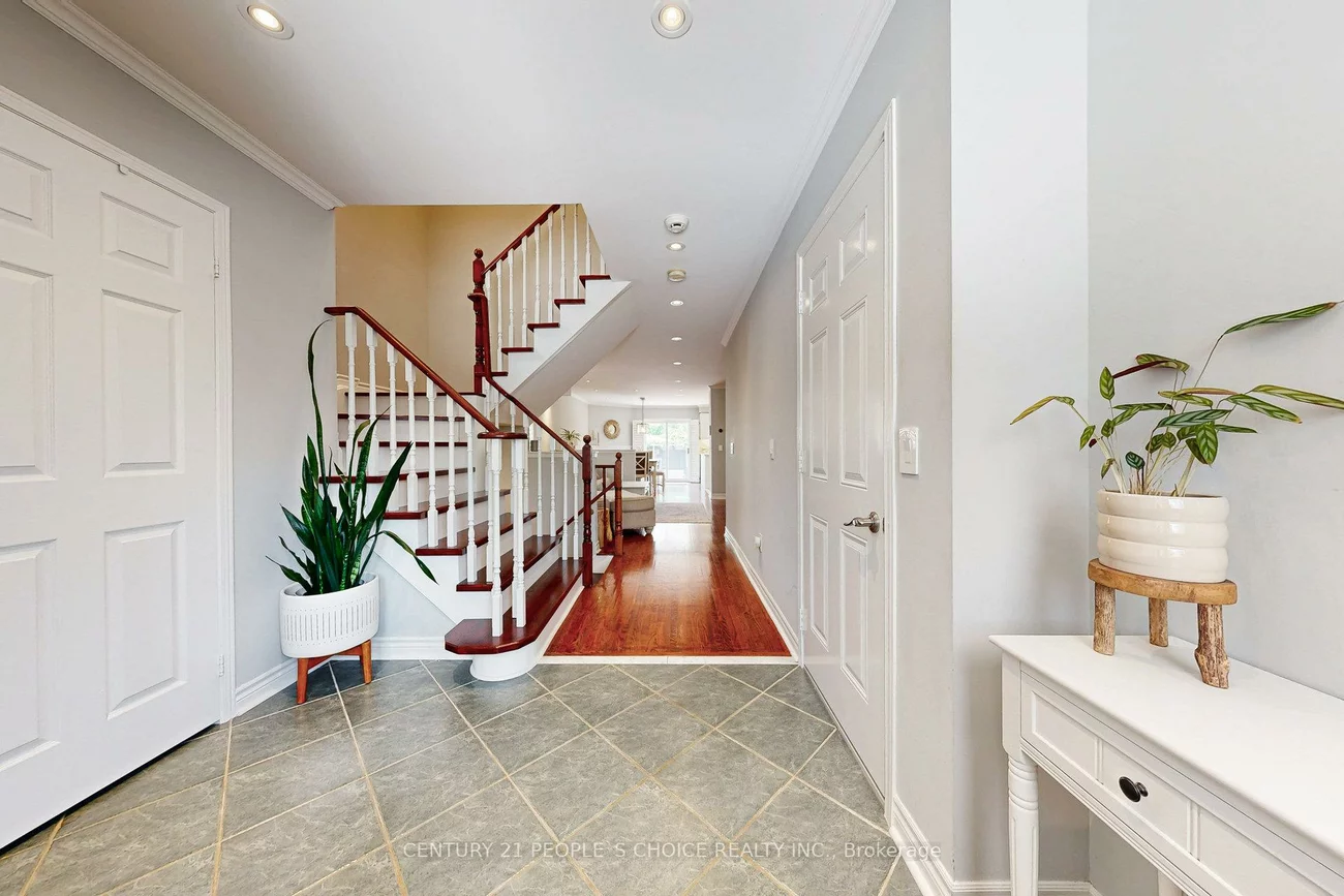 139, Hanton, Bolton East, Caledon