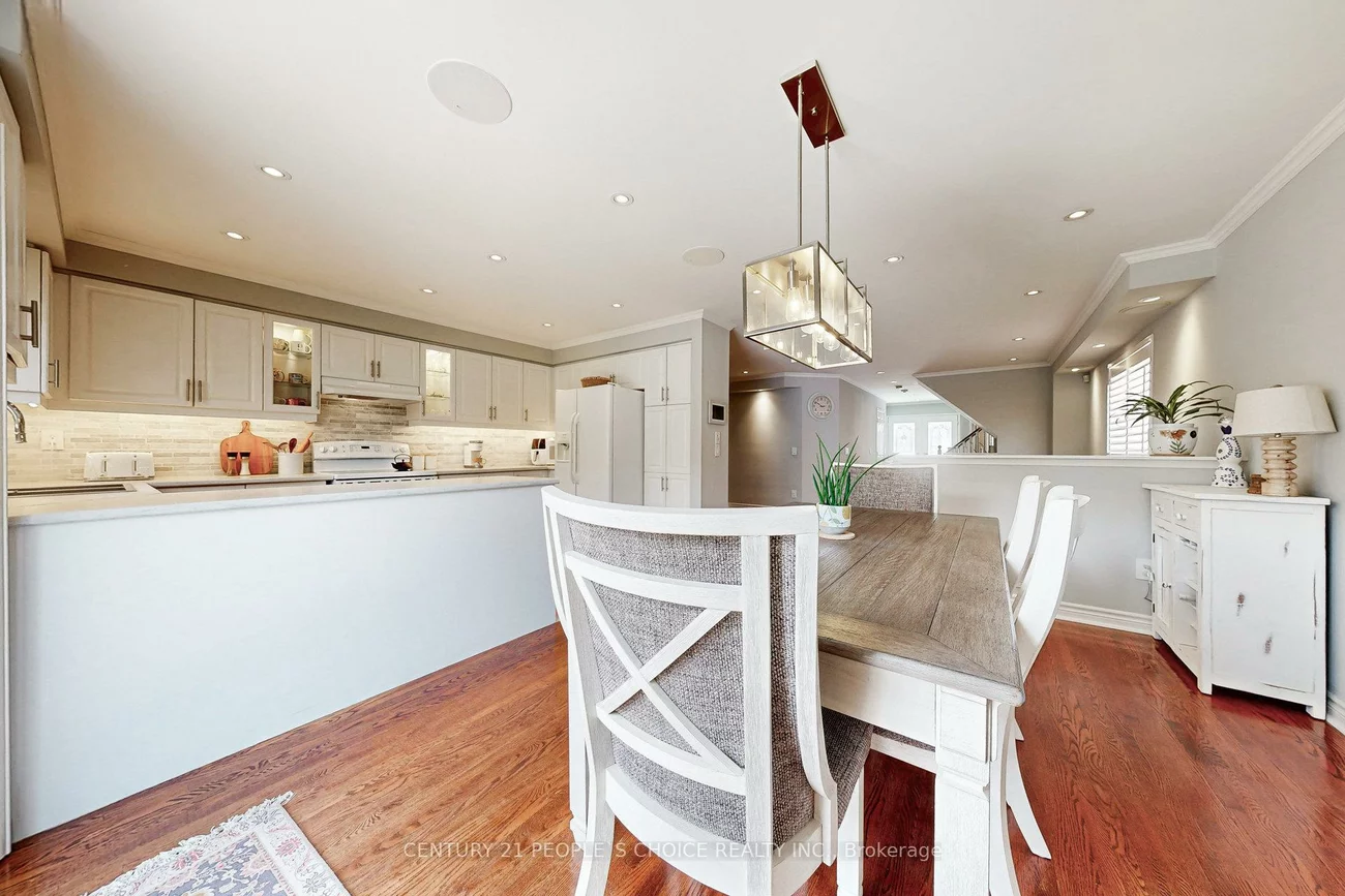 139, Hanton, Bolton East, Caledon