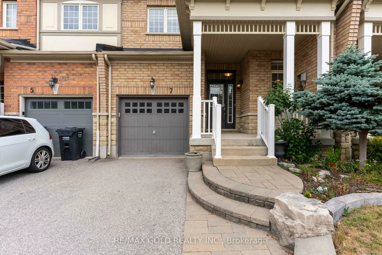 7, Mccardy, Caledon East, Caledon