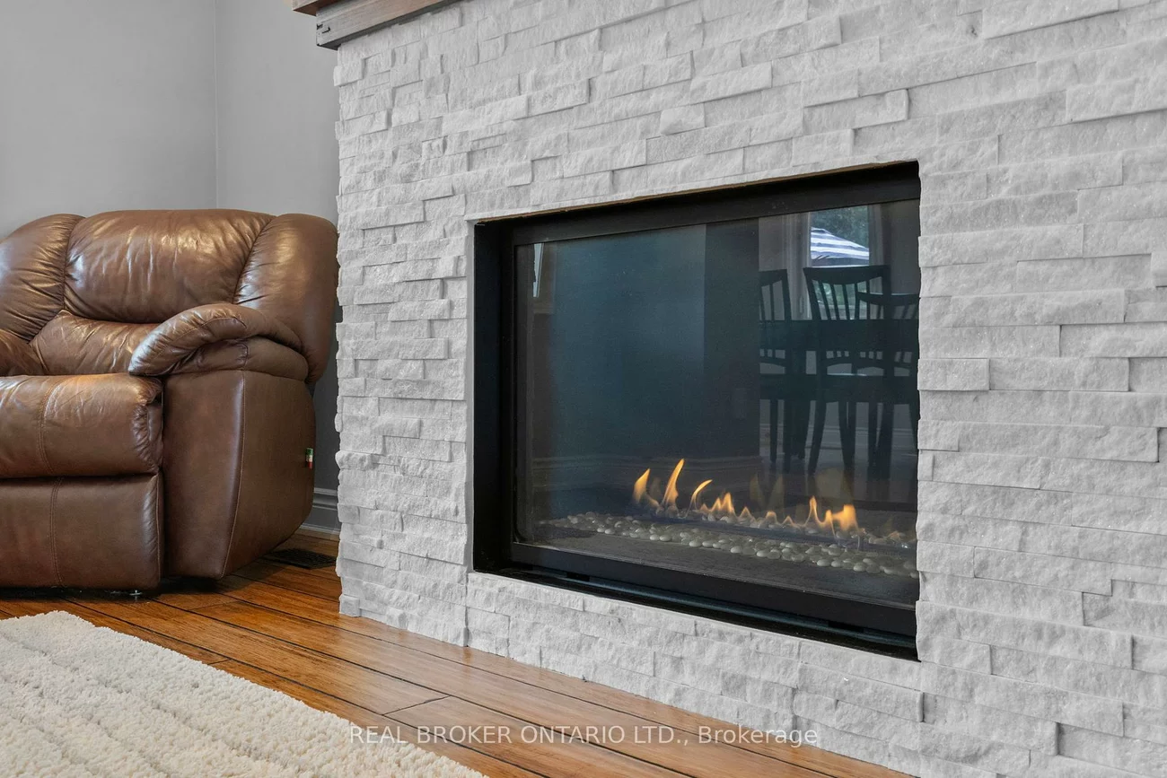 11, Fountainbridge, Bolton East, Caledon