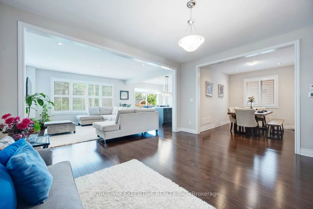33, ASH HILL, Caledon East, Caledon