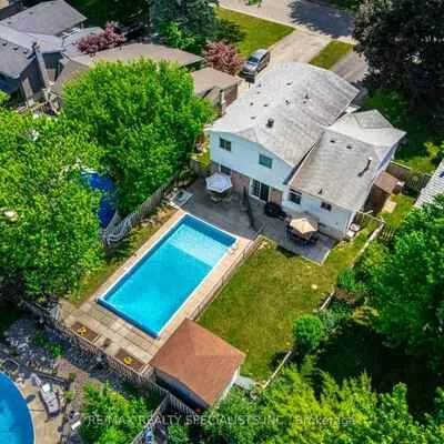 325, Kingsview, Bolton North, Caledon