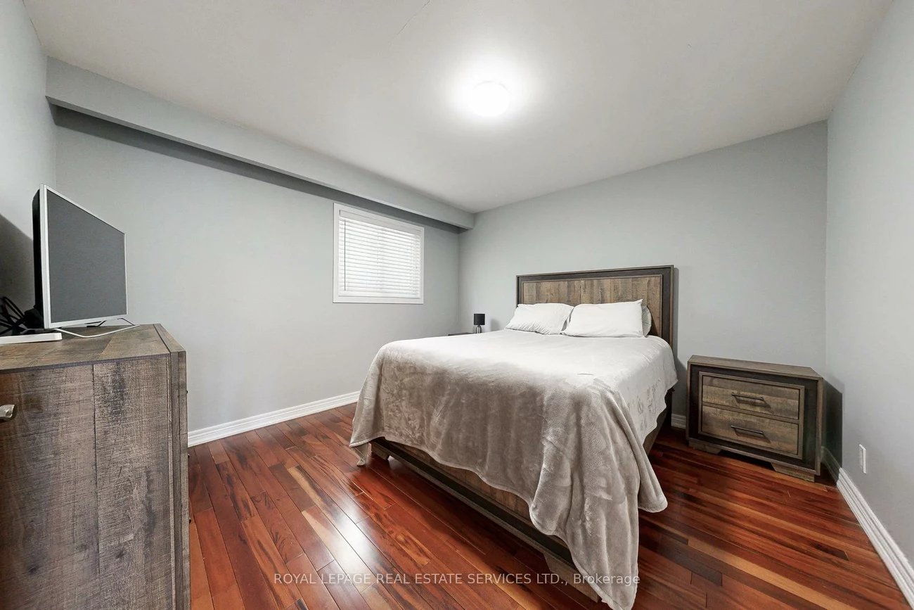 163, Connaught, Bolton West, Caledon