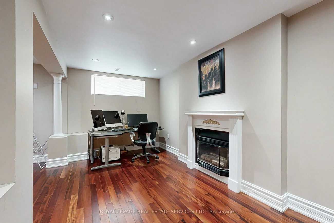 163, Connaught, Bolton West, Caledon