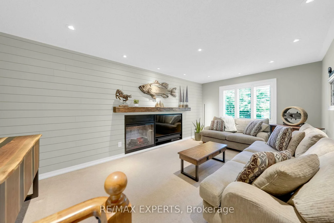 44, Sunkist Valley, Bolton East, Caledon