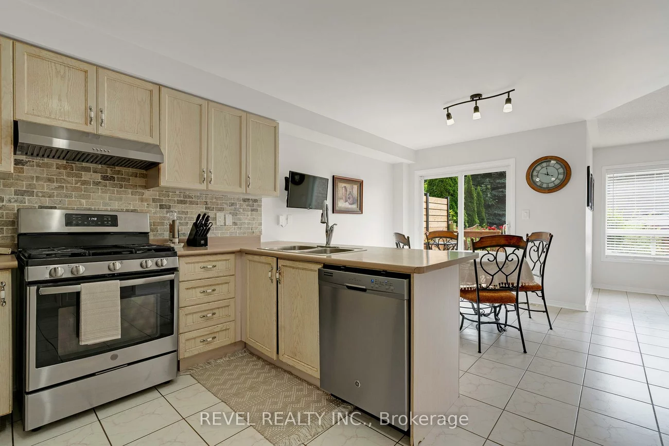 21, Ewart, Bolton North, Caledon