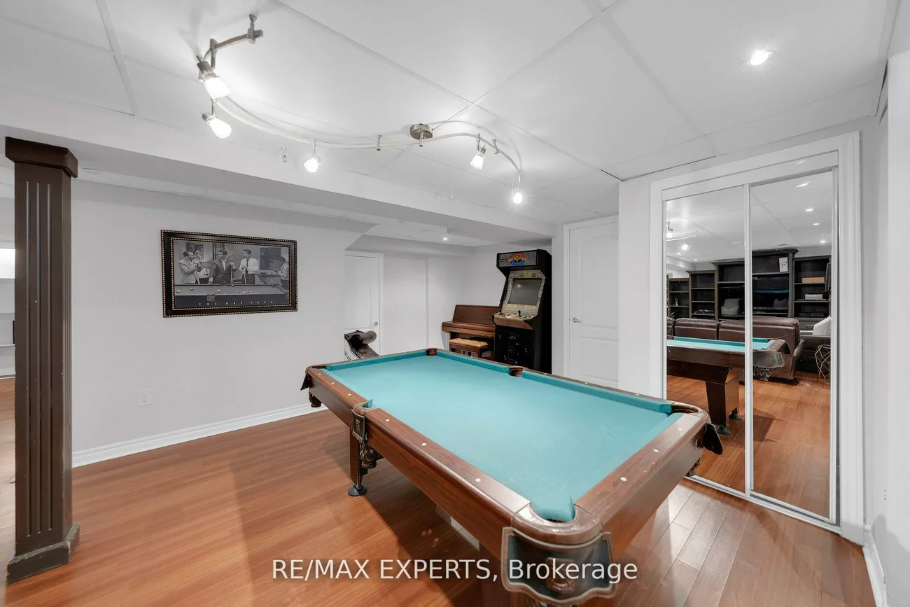 36, Country Stroll, Bolton West, Caledon