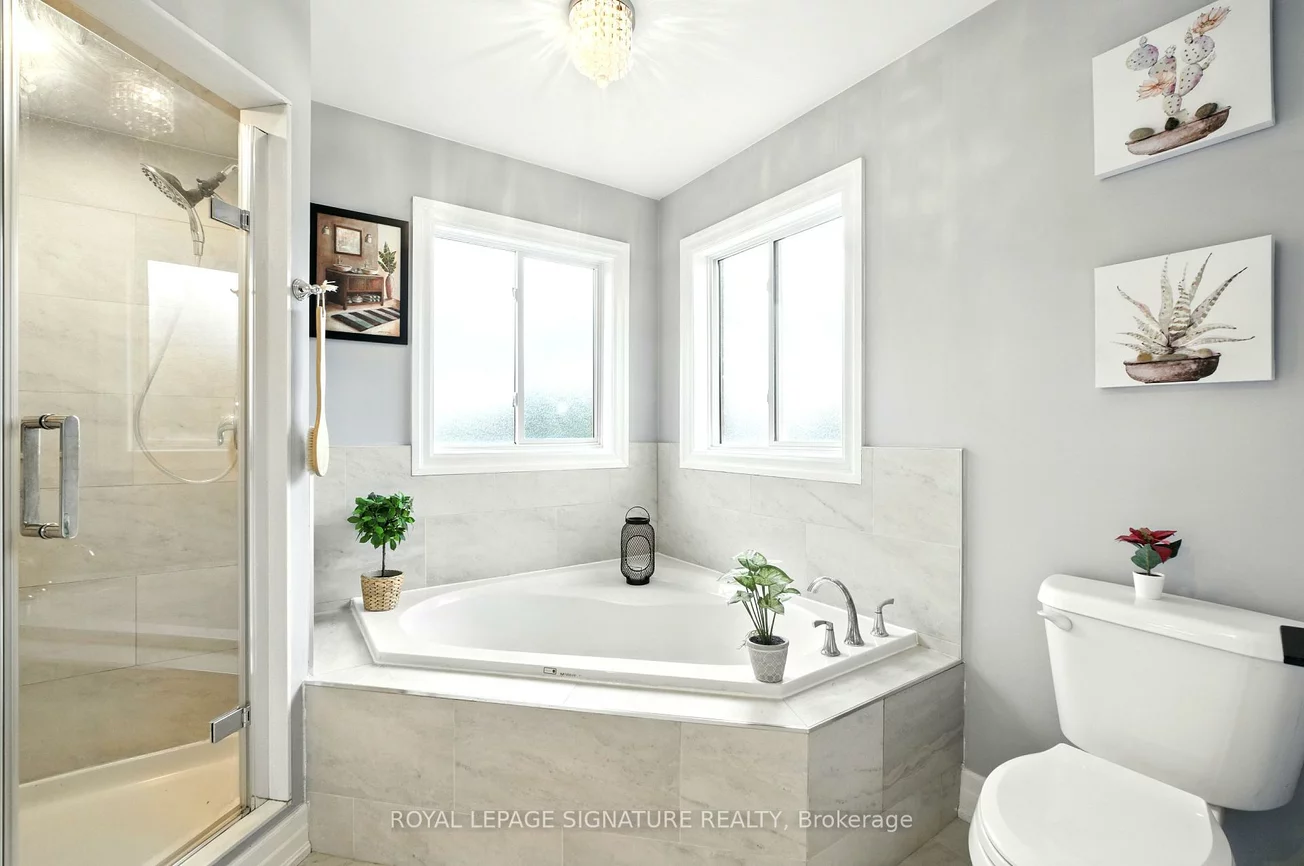 28, Grapevine, Bolton West, Caledon