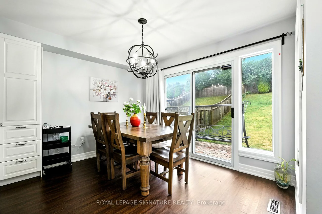 28, Grapevine, Bolton West, Caledon