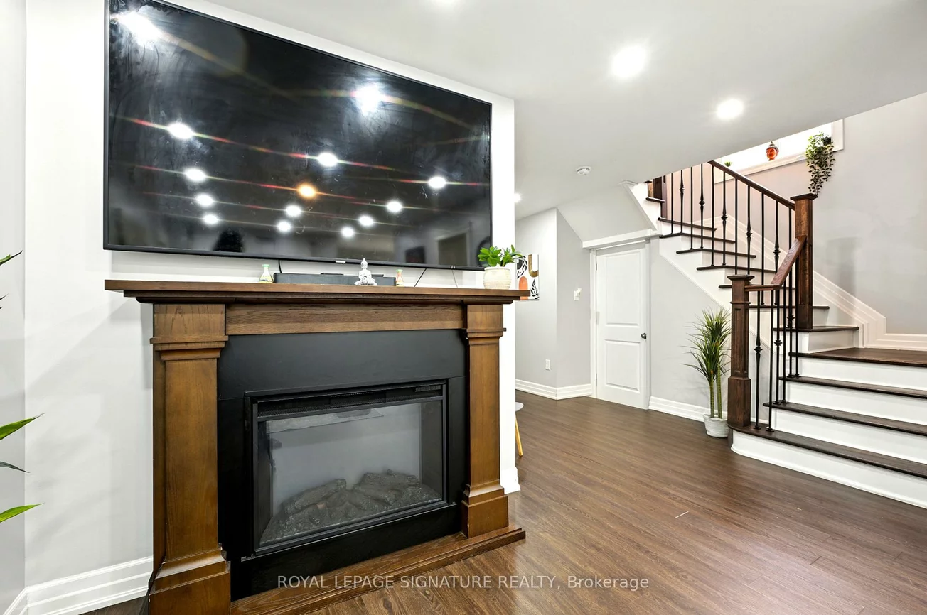 28, Grapevine, Bolton West, Caledon