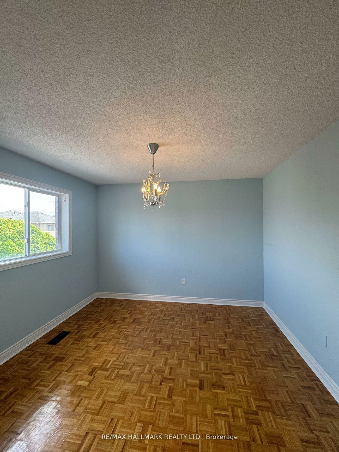 203, Landsbridge, Bolton East, Caledon