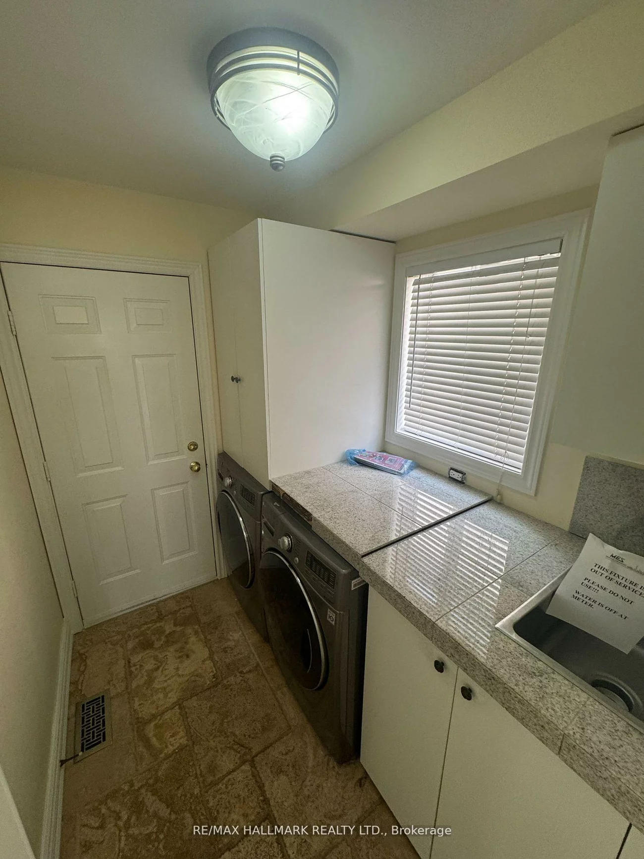 203, Landsbridge, Bolton East, Caledon