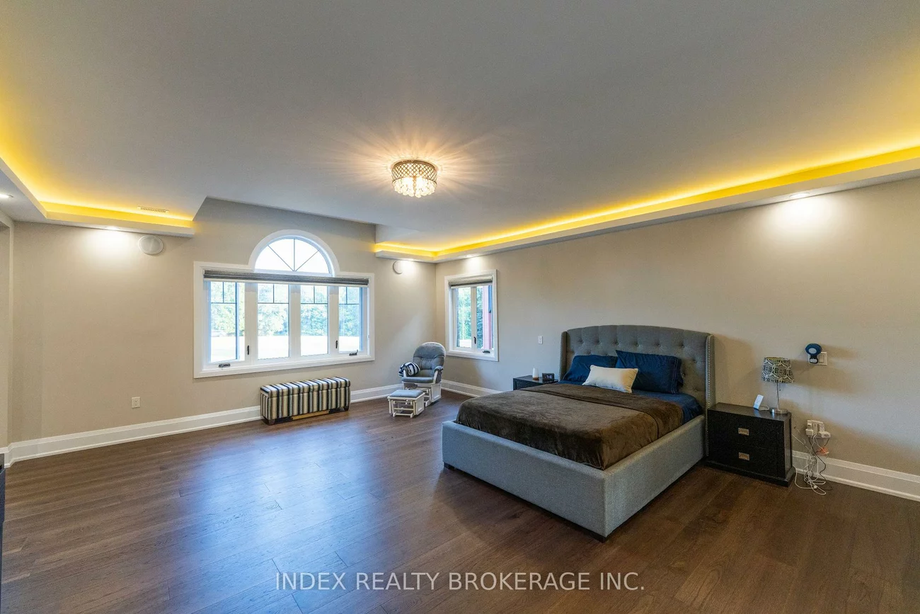 20, Glassford, Caledon Village, Caledon