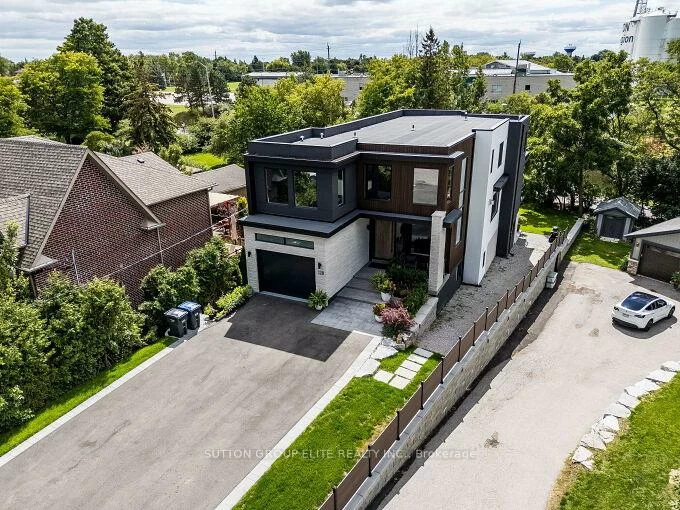 128, Haines, Bolton East, Caledon