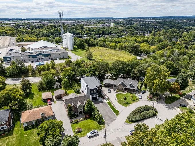 128, Haines, Bolton East, Caledon