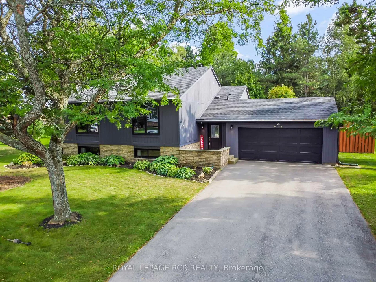 22, Arlow, Mono Mills, Caledon