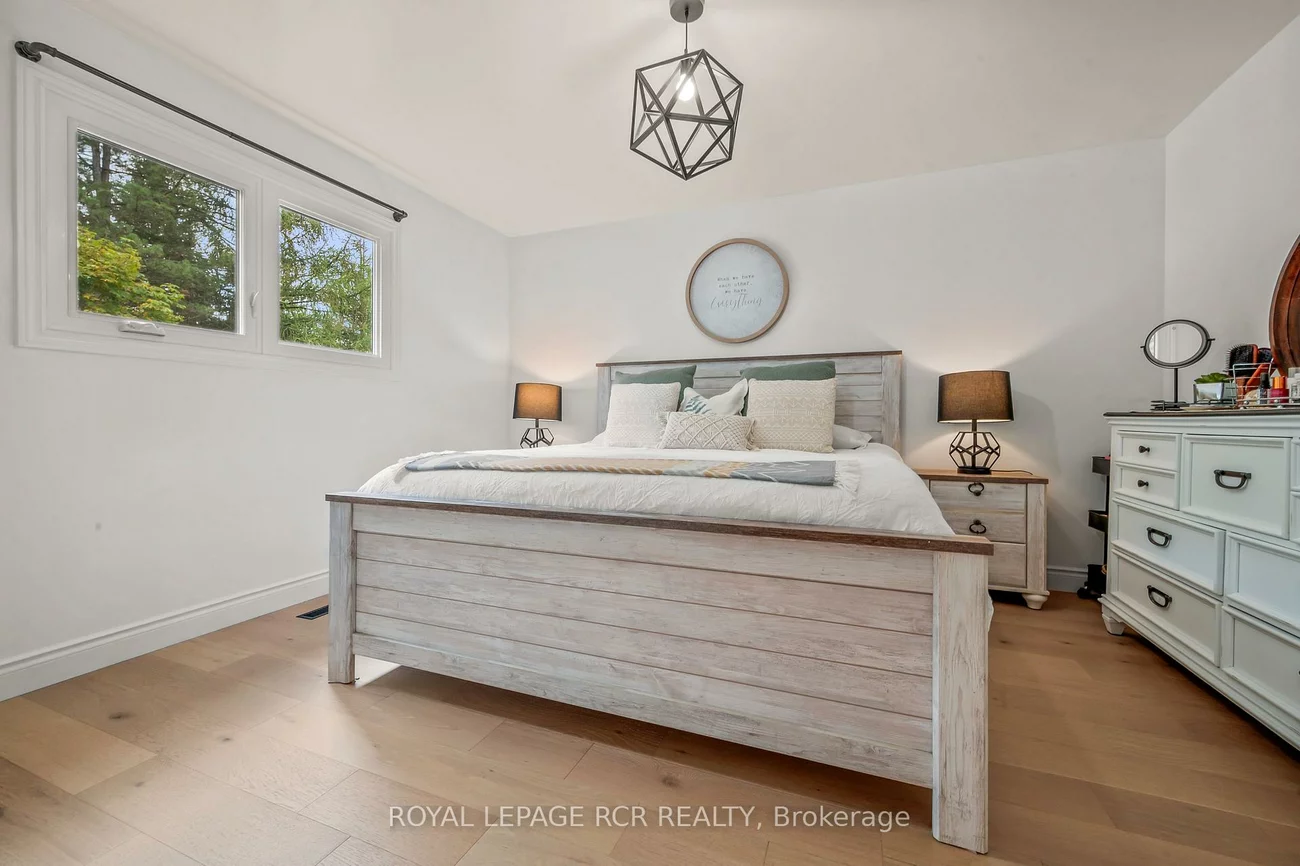 22, Arlow, Mono Mills, Caledon