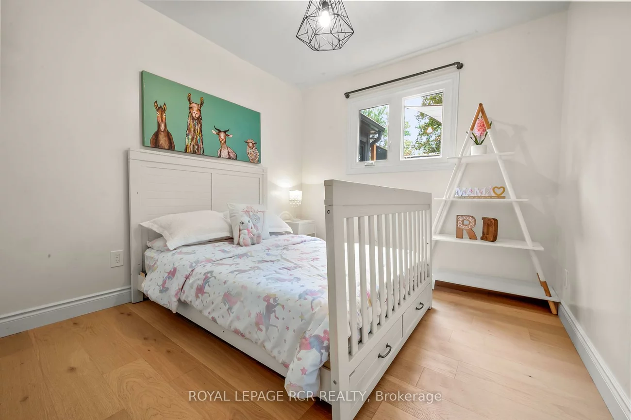 22, Arlow, Mono Mills, Caledon