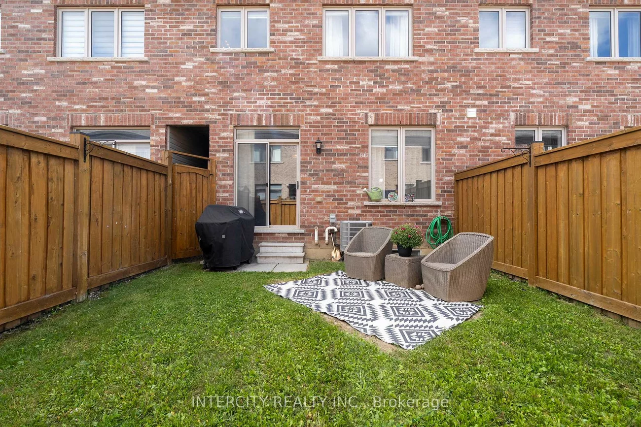 59, Morra, Bolton East, Caledon