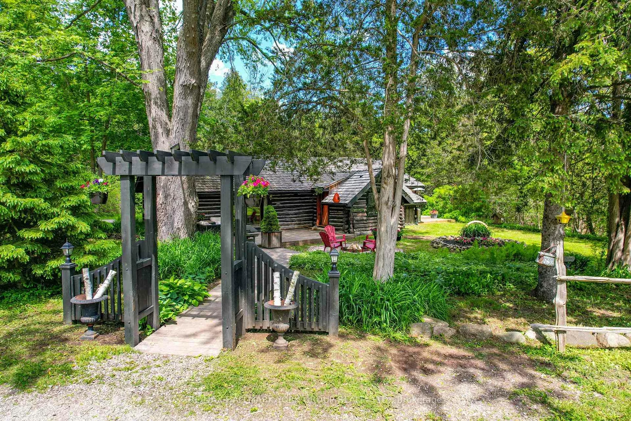 16590, Hurontario, Rural Caledon, Caledon