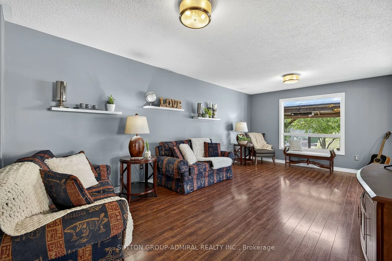 93, Harvest Moon, Bolton West, Caledon