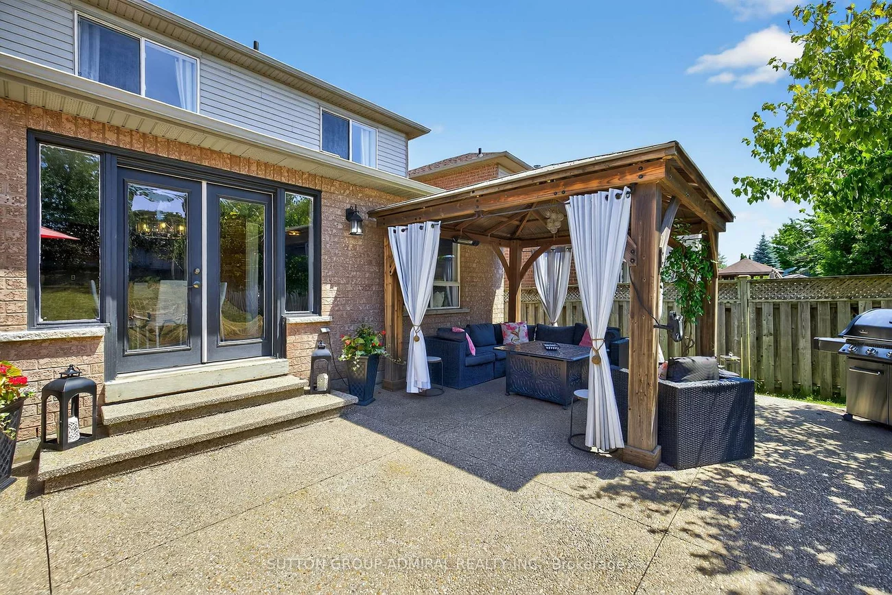 93, Harvest Moon, Bolton West, Caledon