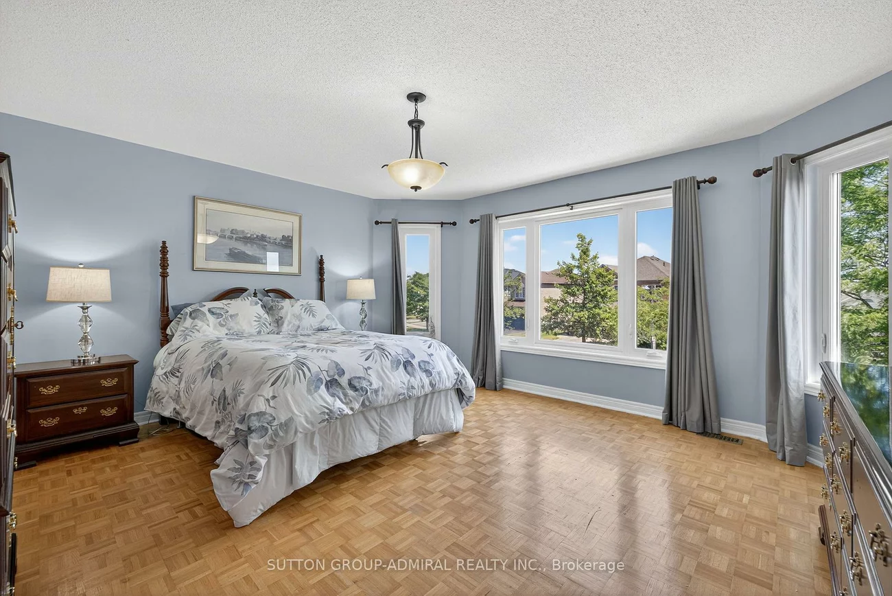 93, Harvest Moon, Bolton West, Caledon