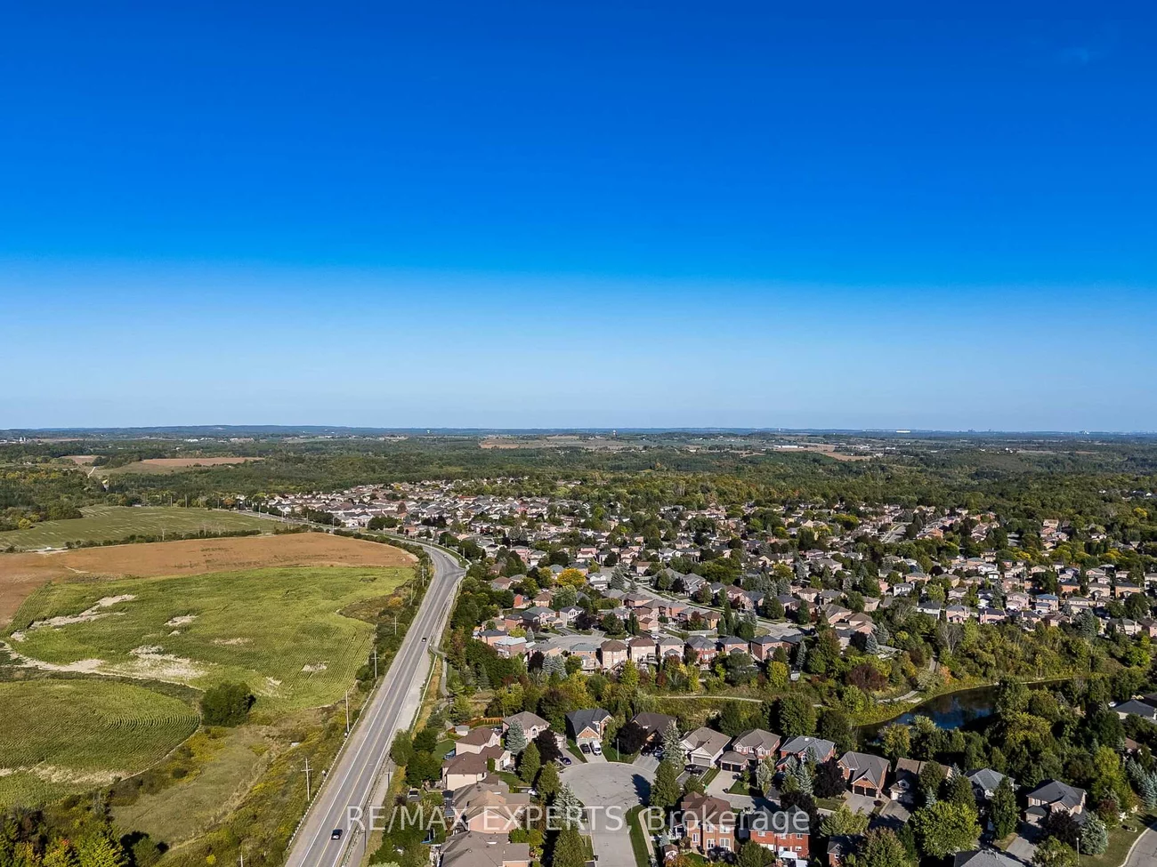 20, Foxchase, Bolton North, Caledon