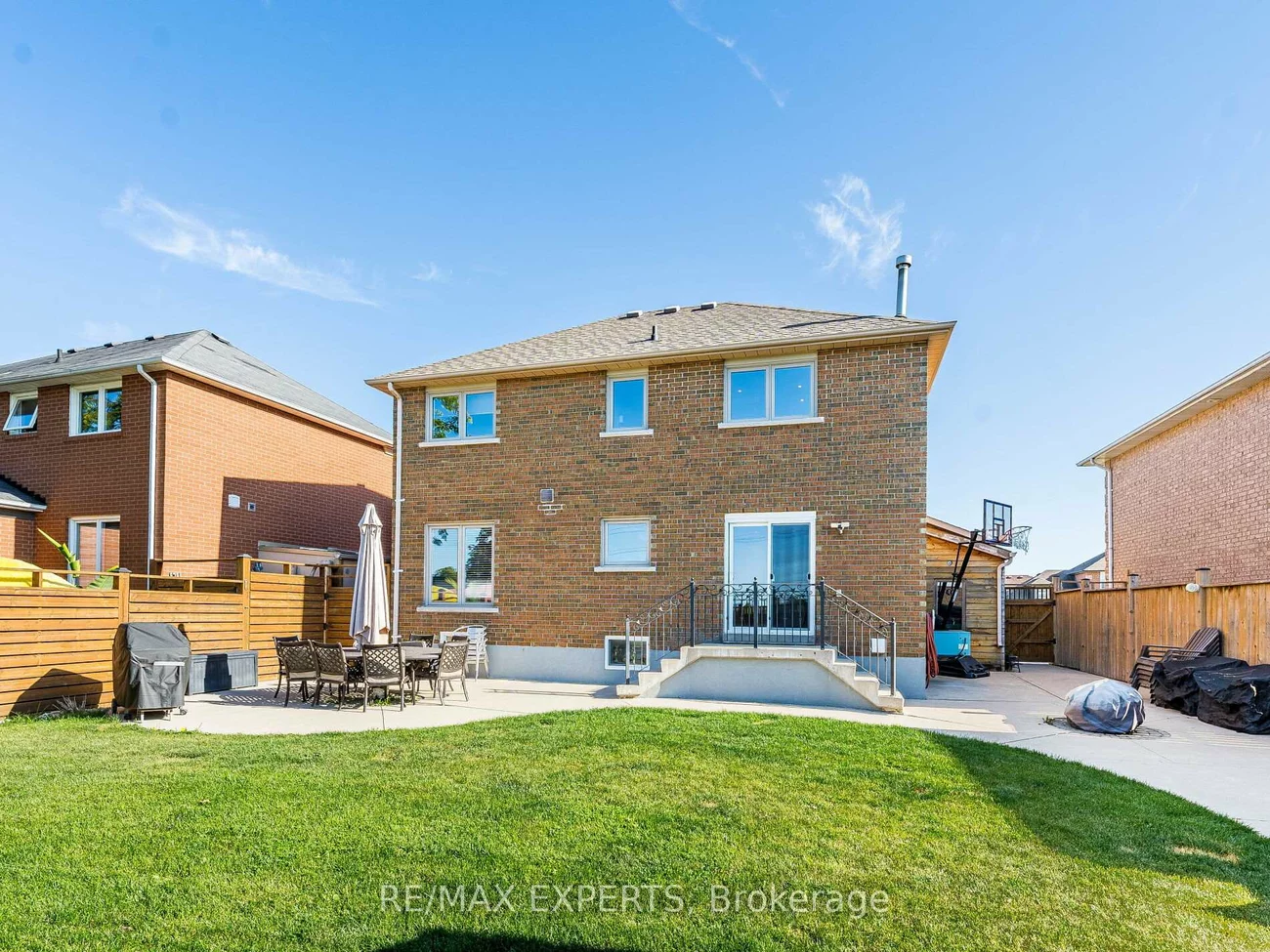 20, Foxchase, Bolton North, Caledon