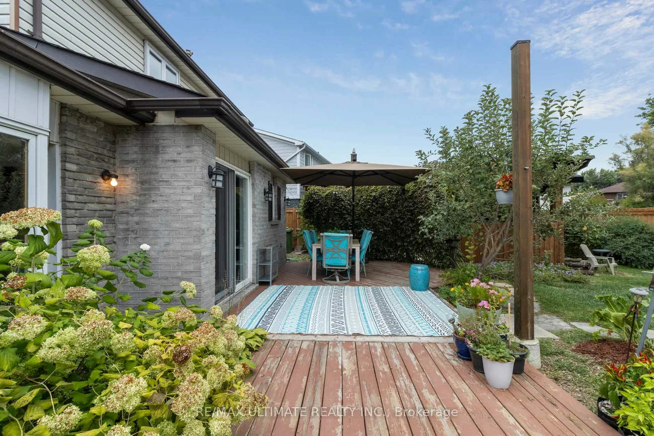 40, Birchview, Bolton North, Caledon