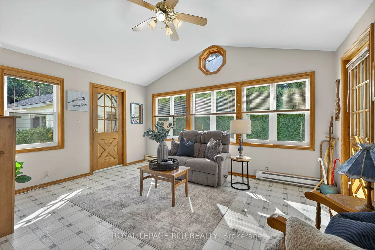 7, Wallace, Palgrave, Caledon
