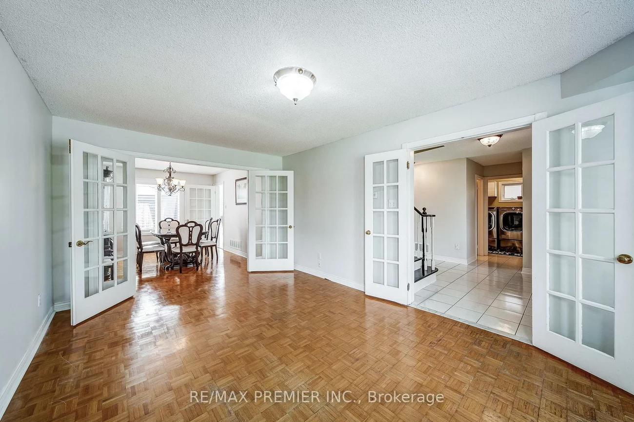 21, Berrydown, Bolton East, Caledon