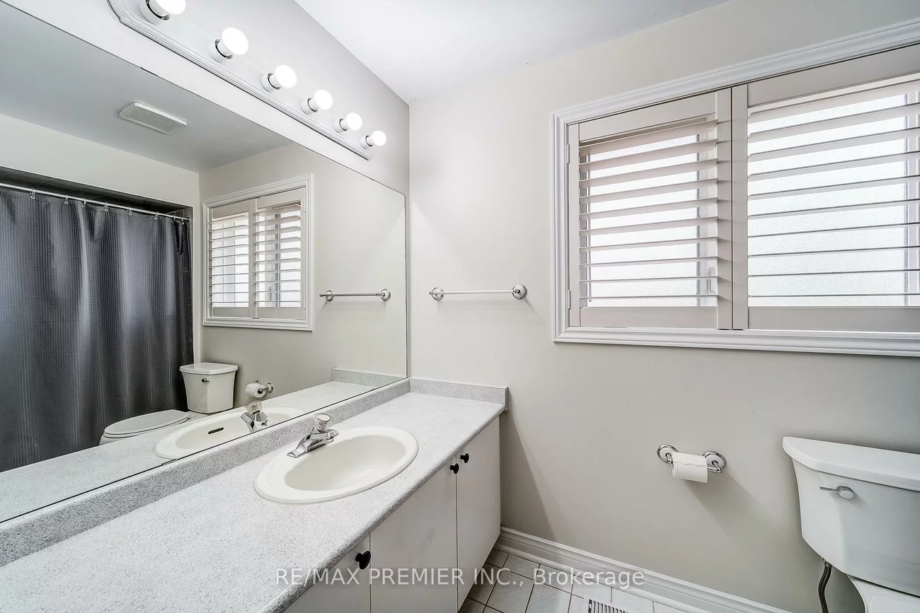 21, Berrydown, Bolton East, Caledon