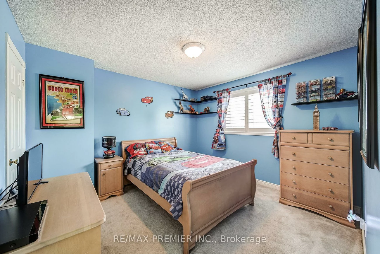 21, Berrydown, Bolton East, Caledon