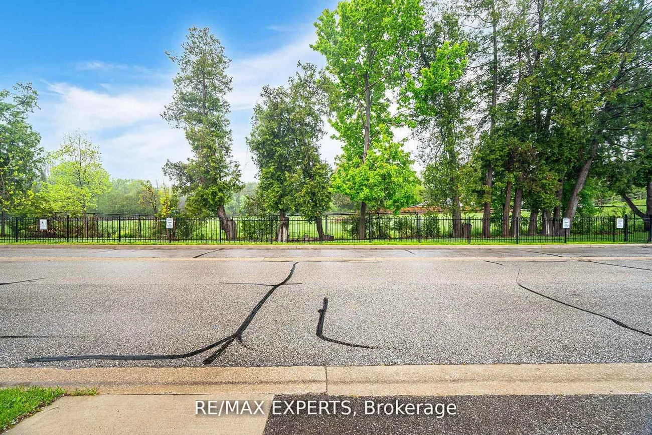 5, Leamster, Caledon East, Caledon