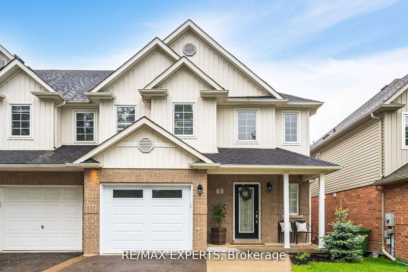 5, Leamster, Caledon East, Caledon