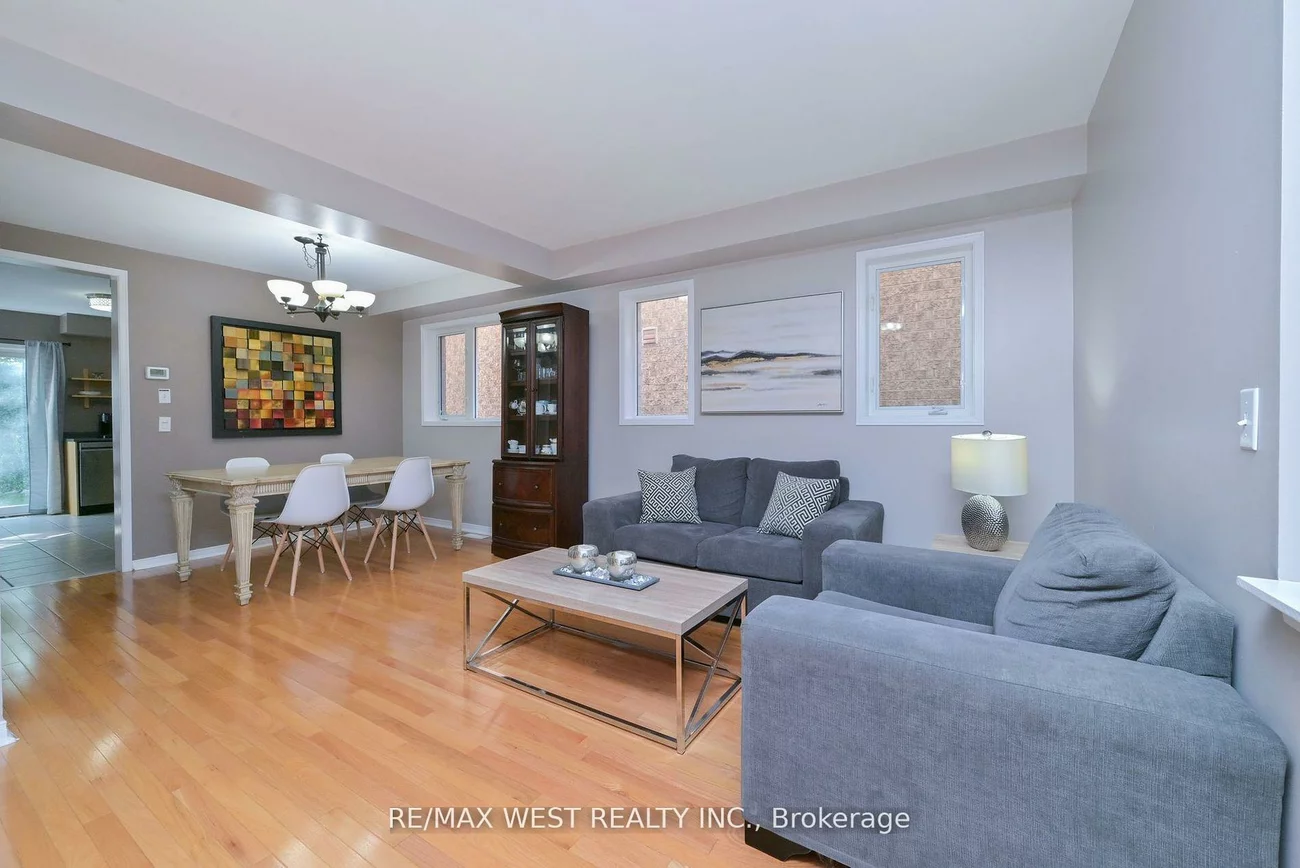 32, Crestridge, Bolton North, Caledon