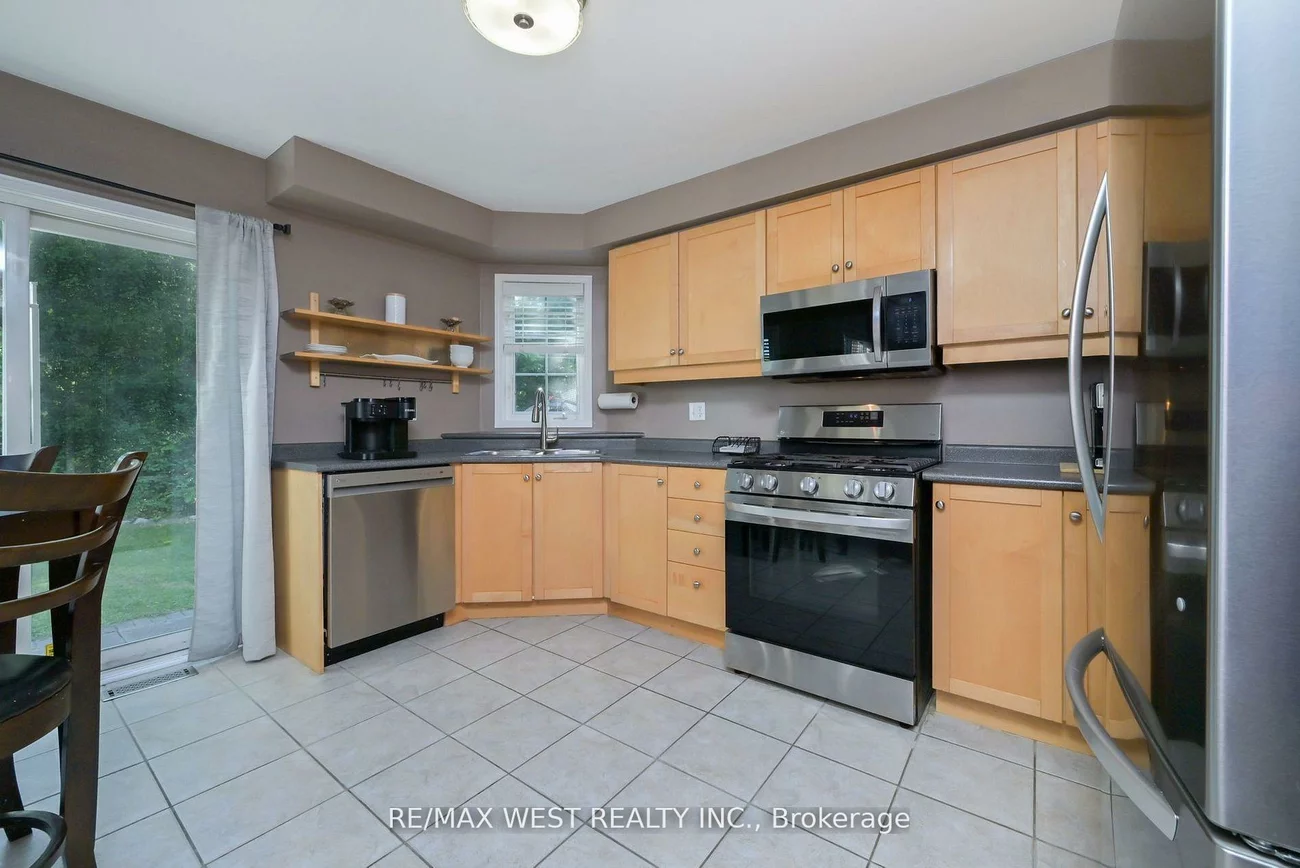 32, Crestridge, Bolton North, Caledon