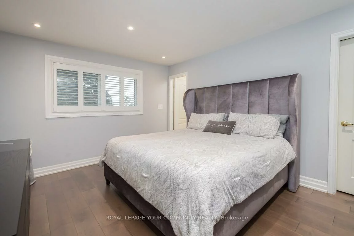 63, Rolling Hills, Bolton West, Caledon